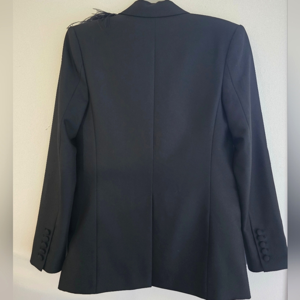 Mac Duggal Women's Black Blazer With Feather Lapel Sz 2 - Picture 2 of 6